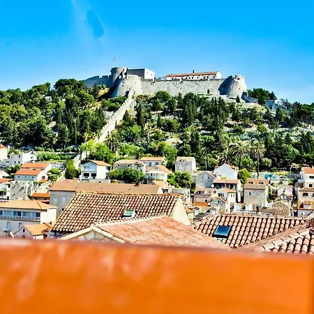Sunce Hvar Town